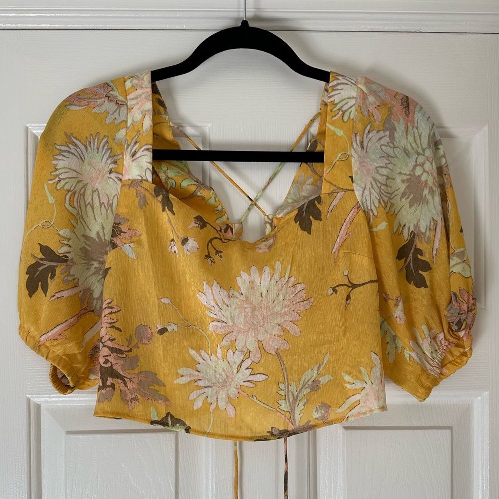 H&M Cropped Open Tie Back Top